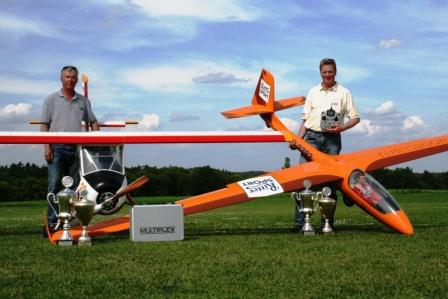 DM 08 Flachslanden Ulf Reichmann mit SZD 59 4. Titel im F-Schlepp